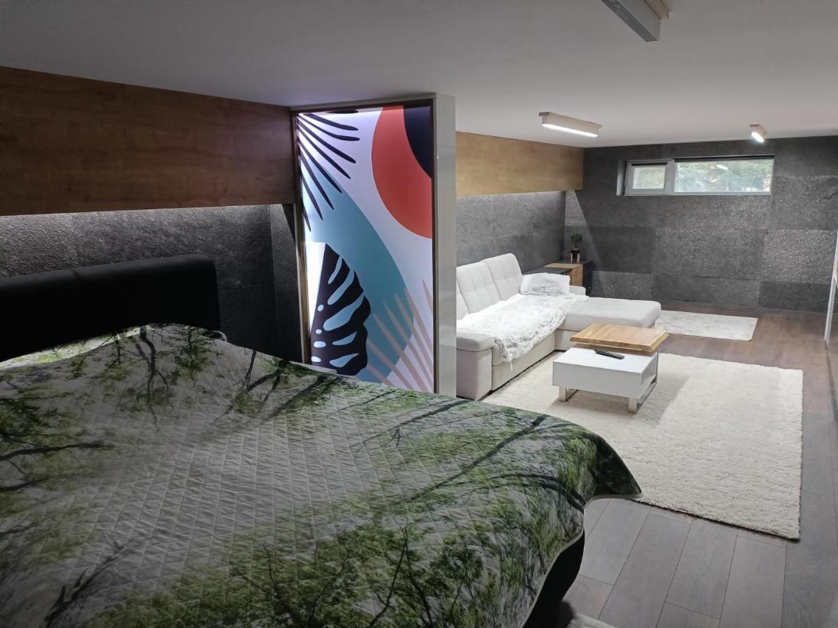 New Apartment Apartament Modern Recent Construit Modern Ujepitesu Tarsashazi Lakresz Miercurea Ciuc Dış mekan fotoğraf